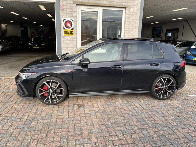 Volkswagen GOLF 2.0 TSI GTI / AUTOMAAT/ GARANTIE TM 01-2027/ PANO/ HARMAN-KARDON/ STANDKACHEL/ CAMERA/ HEAD-UP DISPLAY/ DODE HOEK/ MEMORY SEATS/ STOELVERWARM. V EN A/ STOEL VENTILATIE/ KEYLESS/ APP CONNECT/ NAVI
