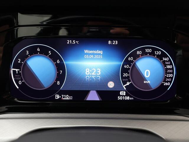 Volkswagen GOLF 1.0 TSI Life | 110 PK | Achteruitrijcamera | Navigatiesysteem | Adaptive cruise control |