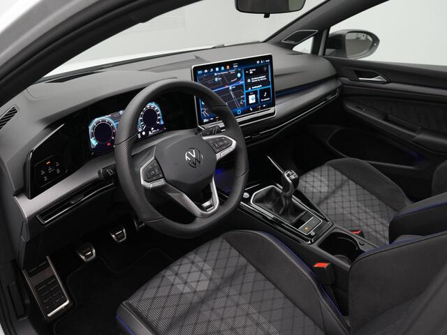Volkswagen GOLF 1.5 TSI 150 pk R-Line Edition | Panoramadak | Harman/Kardon | Head-up display | Stuur-/stoelverwarming | Achteruitrijcamera