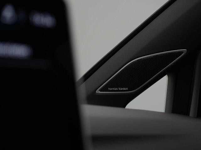 Volkswagen GOLF 1.5 TSI 150 pk R-Line Edition | Panoramadak | Harman/Kardon | Head-up display | Stuur-/stoelverwarming | Achteruitrijcamera