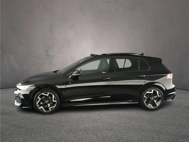 Volkswagen GOLF R-Line Edition 1.5 eTSI 150pk DSG Automaat Panoramadak, Harman Kardon audio, Adaptive cruise control, Achteruitrijcamera, LED matrix koplampen