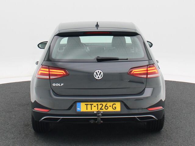 Volkswagen GOLF 1.0 TSi 115 Pk Comfortline | Trekhaak | Adaptive Cruise | Carplay | Navigatiesysteem | Climate Control | LED | Parkeersensoren | 17 Inch | 43.126 Km