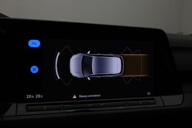 Volkswagen GOLF 1.4 245 pk DSG eHybrid GTE | Navigatie | Parkeersensoren voor/achter | Keyless Entry | Apple Carplay / Android Auto