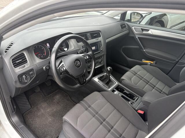 Volkswagen GOLF 1.0 TSI Connected Series