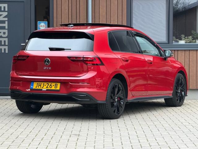 Volkswagen GOLF 1.4 EHYBRID GTE Pano IQ Light Camera ACC Trekhaak