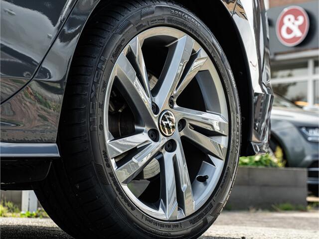 Volkswagen GOLF 1.5 TSI R-Line Business PANO IQ LIGHT MATRIX VIRTUAL DASBOARD LEDER ALCANTARA