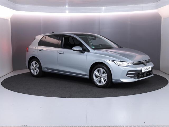 Volkswagen GOLF 1.5 eTSI Life Edition 150 PK DSG | Verlengde garantie | Panorama dak | Velours bekleding | Head up Display | Stoel- en stuurverwarming |