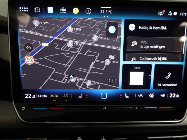 Volkswagen GOLF 1.5 eTSI Life Edition 150 PK DSG | Verlengde garantie | Panorama dak | Velours bekleding | Head up Display | Stoel- en stuurverwarming |