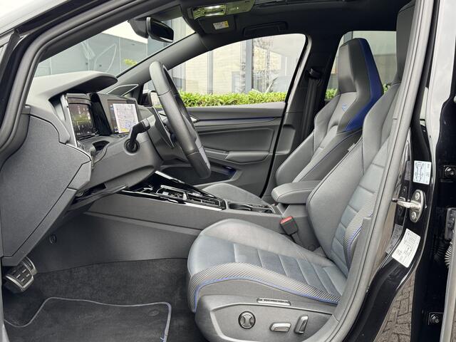 Volkswagen GOLF 8 R R20 Performance 2.0 TSI 320pk 4Motion DSG / Aut. IQ Leder Harman Kardon Driftmodus Pano 21dkm!!