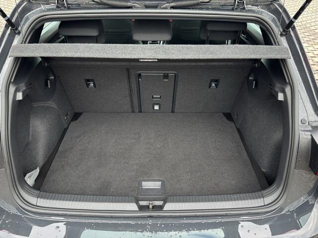 Volkswagen GOLF 2.0 TSI GTI NAVI/CARPLAY/ACC/HenK/PDC/STOEL-STUURVERW