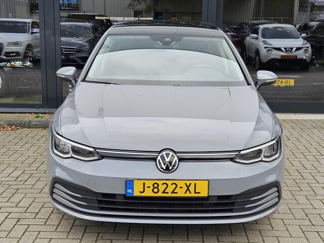 Volkswagen GOLF 1.0 TSI Life + PANO DAK + DIG DASH + LED + APPLE - ANDROID