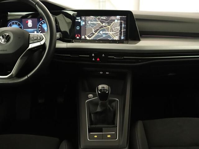 Volkswagen GOLF 1.5 TSI Life Business | Adaptive Cruise | Stoelverwarming | Camera | Memory | Carplay | Navigatie | Sfeerverlichting