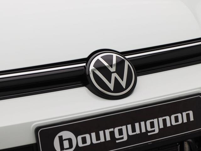 Volkswagen GOLF Life Edition 1.5 eHybrid 204 PK | Trekhaak | Adaptive Cruise Control | Stoelverwarming | 18" Lichtmetalen Velgen |