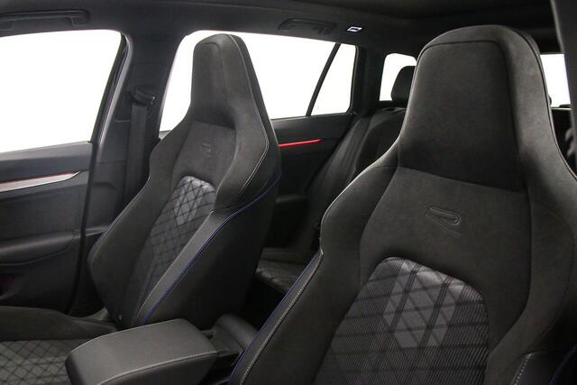 Volkswagen GOLF Variant R-Line Edition 1.5 eTSI 150pk DSG Automaat Trekhaak, Panoramadak, LED matrix koplampen, Adaptive cruise control, Navigatie, Achteruitrijcamera