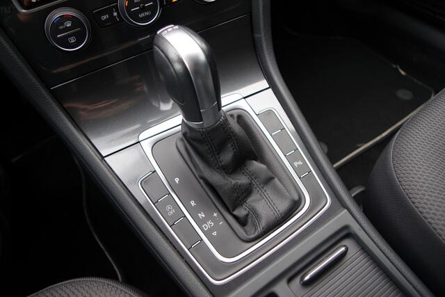 Volkswagen GOLF 1.5 TSI 130 PK DSG-Automaat Comfortline BNS, Stoelverwarming, Carplay, Climate Control