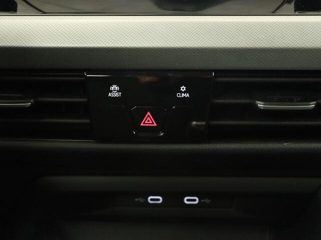 Volkswagen GOLF 1.0 TSI | Carplay | Trekhaak | Full LED | Climate control | Digital Cockpit | Speedlimiter | Bluetooth | Lichtsensor