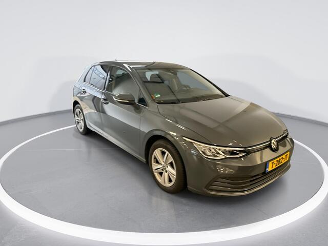 Volkswagen GOLF 1.0 TSI 110pk Life · Apple/Android Car Play · Navigatie · Sfeerverlichting · P-Sensoren · Getint Glas · 16'' Inch · Garantie t/m 03-07-2027 of 100.000km