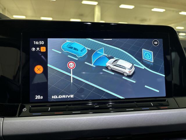 Volkswagen GOLF 1.0 TSI 110pk Life · Apple/Android Car Play · Navigatie · Sfeerverlichting · P-Sensoren · Getint Glas · 16'' Inch · Garantie t/m 03-07-2027 of 100.000km