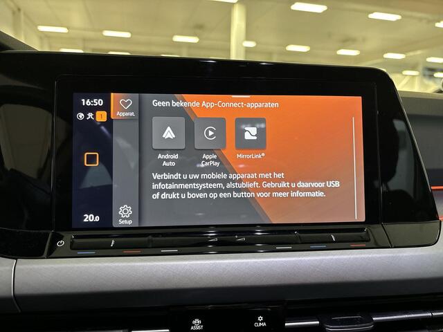 Volkswagen GOLF 1.0 TSI 110pk Life · Apple/Android Car Play · Navigatie · Sfeerverlichting · P-Sensoren · Getint Glas · 16'' Inch · Garantie t/m 03-07-2027 of 100.000km