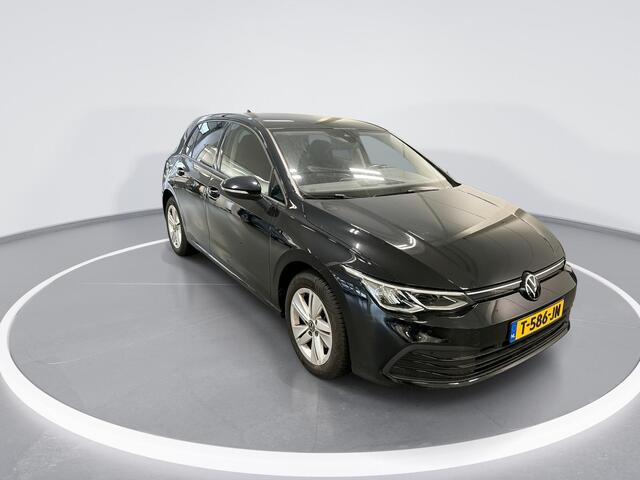 Volkswagen GOLF 1.0 TSI 110pk Life · Apple/Android Car Play · Navigatie · P-Sensoren · Sfeerverlichting · Getint Glas · 16'' Inch · Garantie t/m 03-07-2027 of 100.000km