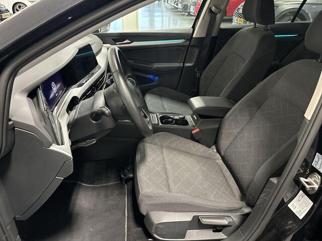 Volkswagen GOLF 1.0 TSI 110pk Life · Apple/Android Car Play · Navigatie · P-Sensoren · Sfeerverlichting · Getint Glas · 16'' Inch · Garantie t/m 03-07-2027 of 100.000km