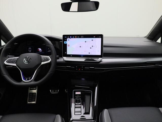 Volkswagen GOLF 1.5eHybrid 200kW/272PK GTE DSG · Panoramadak · Head-up Display · Leder · Trekhaak · Elektrisch verstelbare stoel · Garantie t/m 20-01-2027 of 100.000km