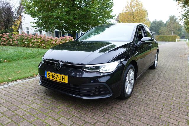 Volkswagen GOLF 1.5 TSI Life Business | Camera | CarPlay | LED | Adaptive Cruise Control | Stuurwielverw. | Stoelverw. |