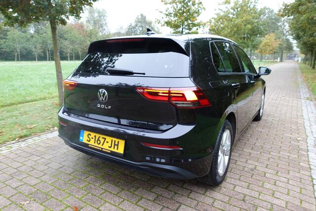 Volkswagen GOLF 1.5 TSI Life Business | Camera | CarPlay | LED | Adaptive Cruise Control | Stuurwielverw. | Stoelverw. |