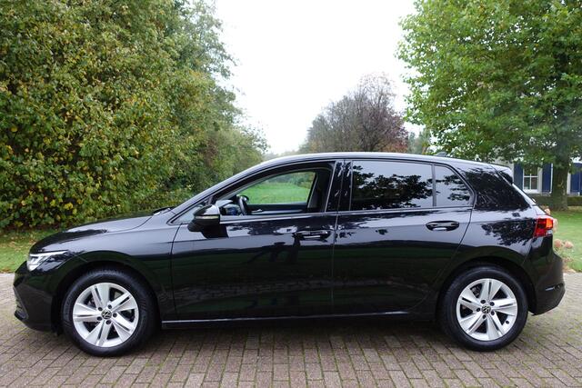 Volkswagen GOLF 1.5 TSI Life Business | Camera | CarPlay | LED | Adaptive Cruise Control | Stuurwielverw. | Stoelverw. |