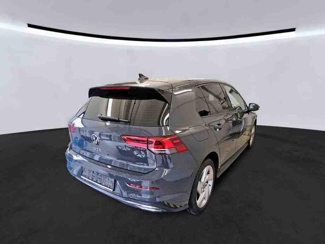 Volkswagen GOLF GTE 1.4 TSI eHybrid 245pk PHEV / Navigatie / Stoelverwarming / LED / Wordt Verwacht