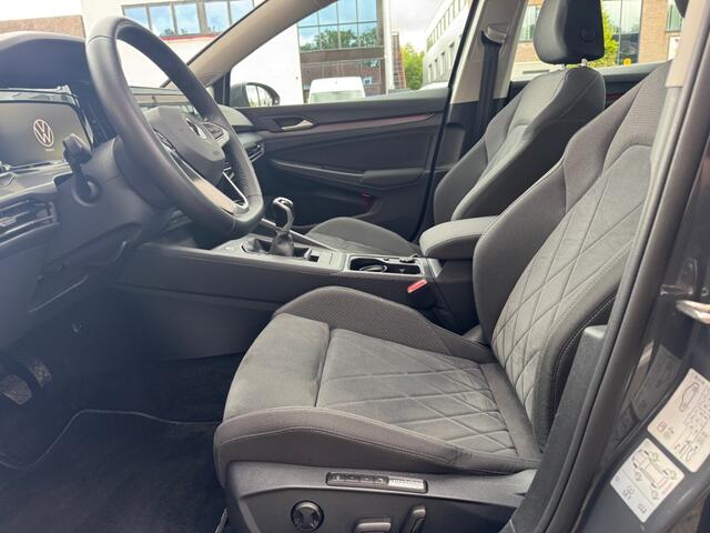 Volkswagen GOLF 1.5 TSI 110kW l Panoramadak l Navi l Adap. Cruise l Sportstoelen l Stoelverwarming VenA