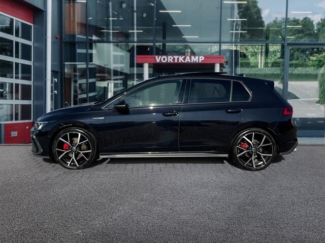 Volkswagen GOLF 2.0 TDI DSG GTD PANO-DAK/TREKHAAK/CAMERA/HenK/NAVI/ACC/STOELVERW