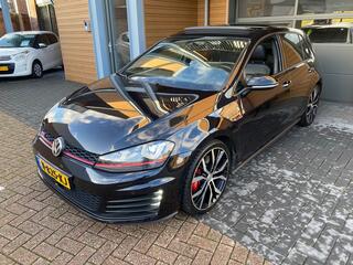 volkswagen-golf-2.0-tsi-gti-perform