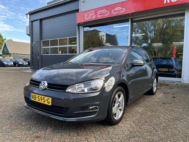 Volkswagen GOLF 1.4 TSI Connected Series Trekhaak, Camera, Cruise, Navi.