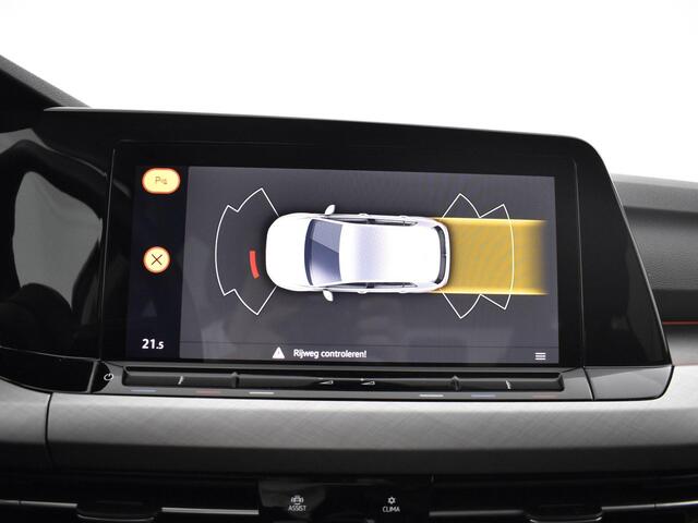 Volkswagen GOLF 1.0 Tsi 110pk Life · Apple/Android Car Play · Navi · P-Sensoren · ACC · Sfeerverlichting · 16'' Inch · Garantie t/m 21-06-2027 of 100.000km