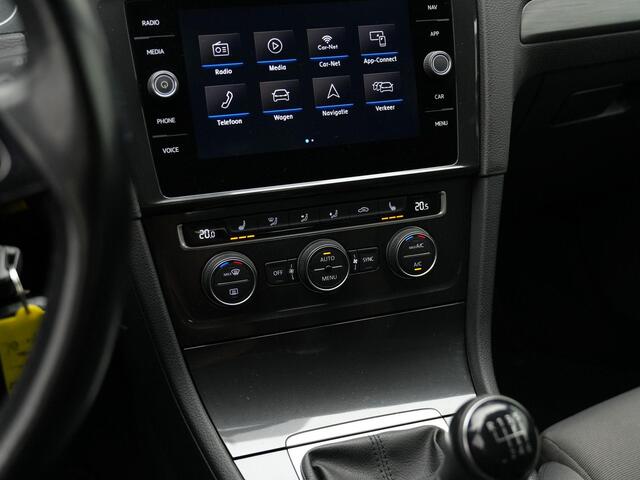 Volkswagen GOLF Variant 1.0 TSI 115 pk Comfortline Business | Stoelverwarming | Navigatie | Parkeersensoren voor/achter | Adaptive Cruise