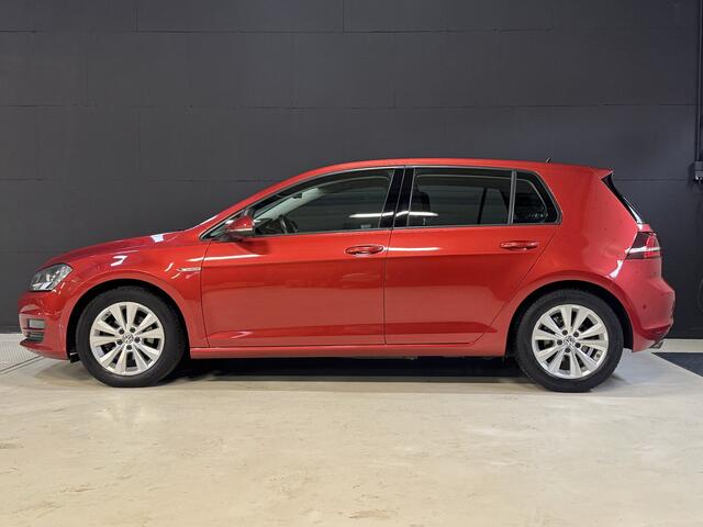 Volkswagen GOLF 1.0 TSI Connected Series Automaat | Camera | Navi Clima | Cruise