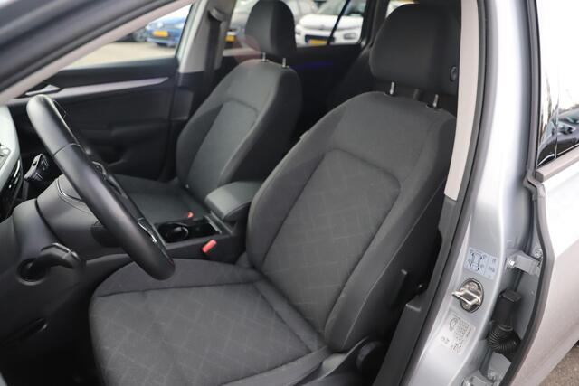 Volkswagen GOLF Variant 1.0 TSI Life Business 110PK Virtual Cockpit Sfeerverlichting Navigatie Draadloos Carplay Adaptive Cruise Achteruitrijcamera