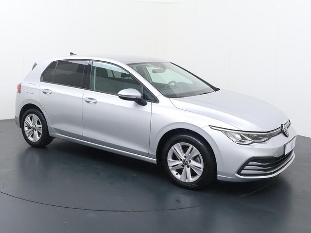 Volkswagen GOLF 1.0 TSI Life | 110 PK | Adaptive cruise control | LED verlichting | Apple Carplay/Android Auto |
