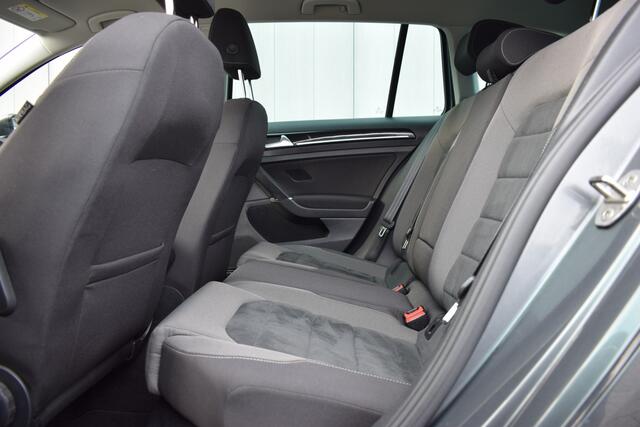 Volkswagen GOLF Variant 1.5 TSi Automaat Highline LED | Dynaudio | Virtual | Carplay | Afn. Trekhaak | Dealer Onderhouden!!