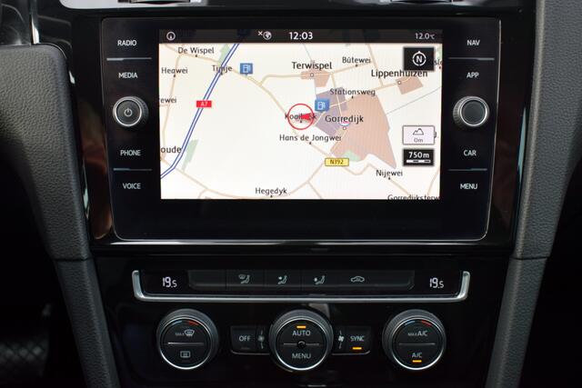 Volkswagen GOLF Variant 1.5 TSi Automaat Highline LED | Dynaudio | Virtual | Carplay | Afn. Trekhaak | Dealer Onderhouden!!