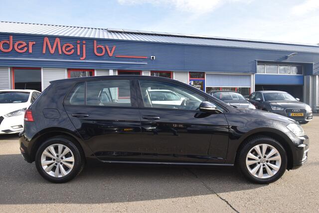 Volkswagen GOLF 1.0 TSI Comfortline , A UITRIJ CAM , PDC V+A , NAVI , CR CONTR , CLIMATR ,