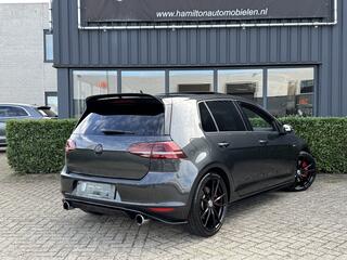volkswagen-golf-7-gti-clubsport-2.0