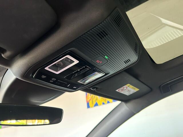 Volkswagen GOLF 2.0 TSI GTI DSG Panodak / IQ / DCC / Harman Kardon /Stoel-/stuurverwarming Keyless entry / Spiegelpakket