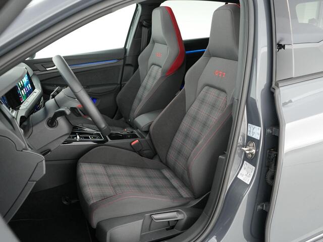 Volkswagen GOLF GTI 2.0 245pk TSI |BTW|panoramadak|HUD|IQ Light|camera|cruise control|sfeerverlichting|18"|DAB|stoelverwarming|