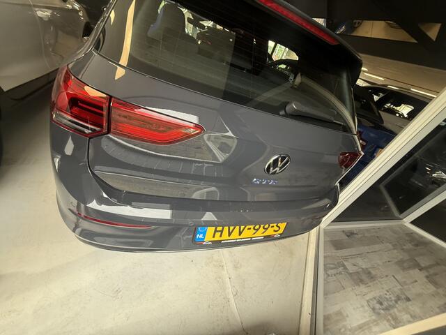 Volkswagen GOLF 1.4 eHybrid GTE 18inch,adoptieve Bj 2022 km 70.000 245PK 1e eigenaar apk 2027