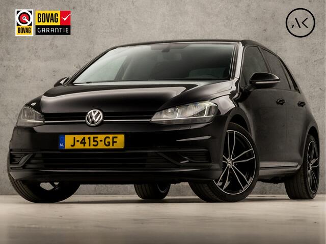 Volkswagen GOLF 1.0 TSI Sport Automaat (APPLE CARPLAY, CLIMATE, STOELVERWARMING, SPORTSTOELEN, LM VELGEN, GETINT GLAS, CRUISE, NIEUWSTAAT)