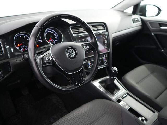 Volkswagen GOLF Variant 1.5 TSI Comfortline | Carplay | Trekhaak | ACC |