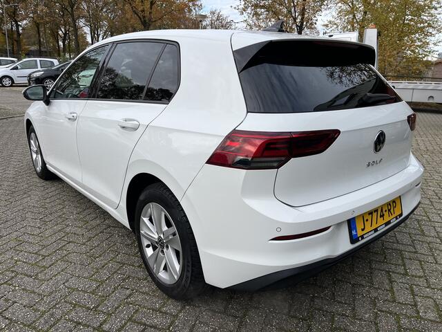 Volkswagen GOLF 1.5 TSI 130PK Life Dealer Onderhouden 1e Eign.
