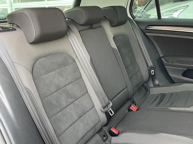 Volkswagen GOLF 1.5 TSI Highline Business R /Clima/Cruise/PDC v+a/150 pk/2018